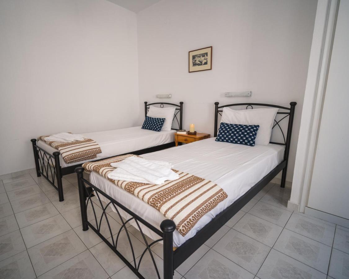 Giamaki Apartments Аполония Екстериор снимка
